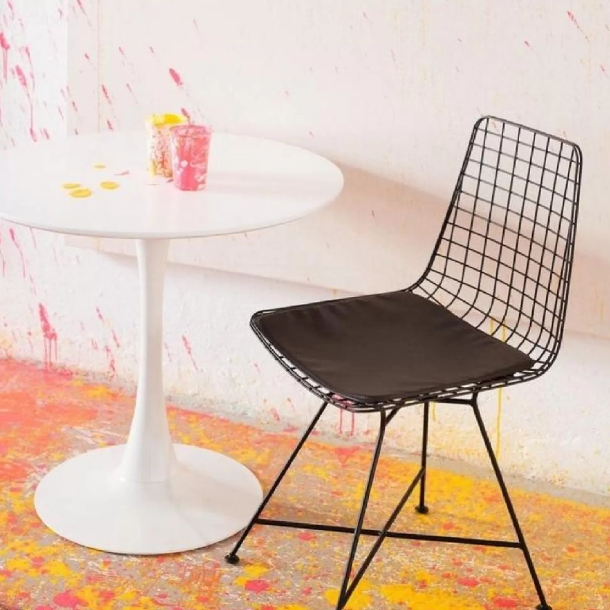 Discount Eetkamerstoel Grid Zwart Stoelen